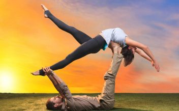 acroyoga posições
