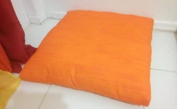 Zabuton meditacao laranja