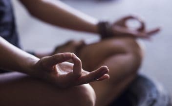 cual es la mejor hora para meditar