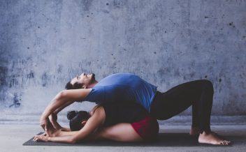 yoga en pareja madrid