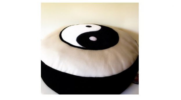 cojin maylow yoga simbolo ying yang