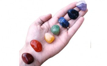 Piedras de chakras meditación