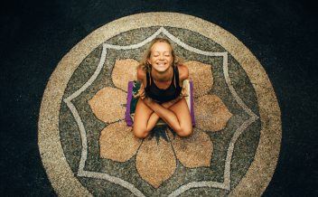 yoga de la risa Madrid